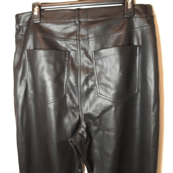 ZARA faux leather flared slim pants - Picture 9 of 10